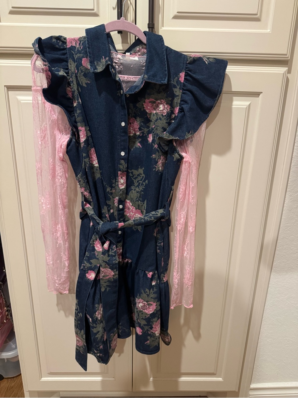 entro Floral Denim-Look Dress Size Large Like New